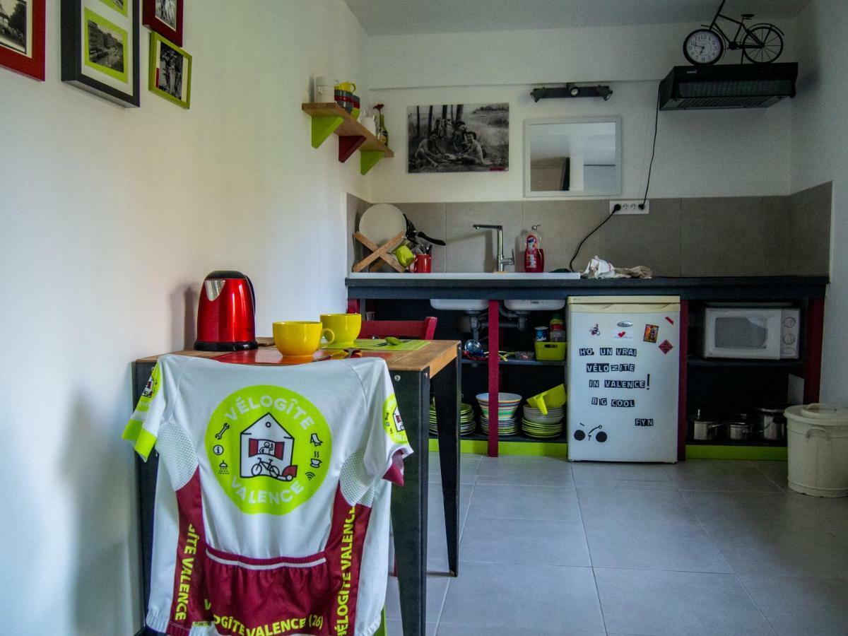 Velo Gite Valence Valence  Zewnętrze zdjęcie
